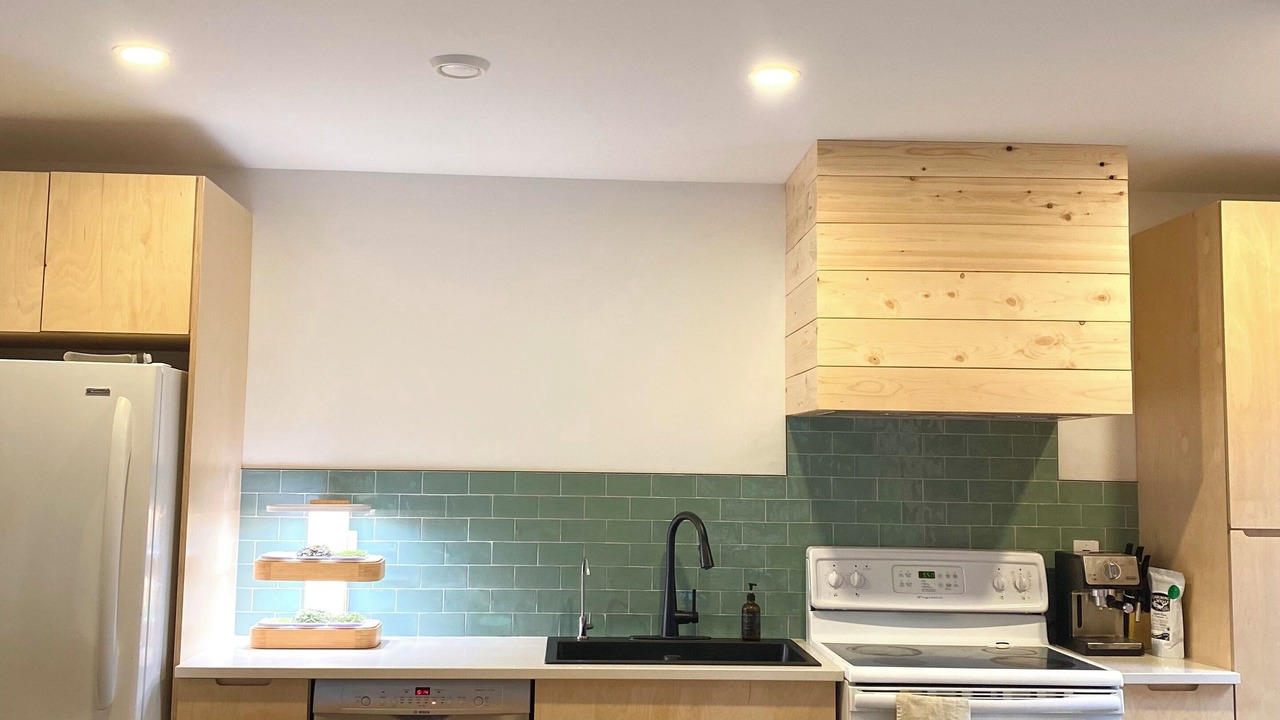 Photo of Kitchen in Lawrencetown