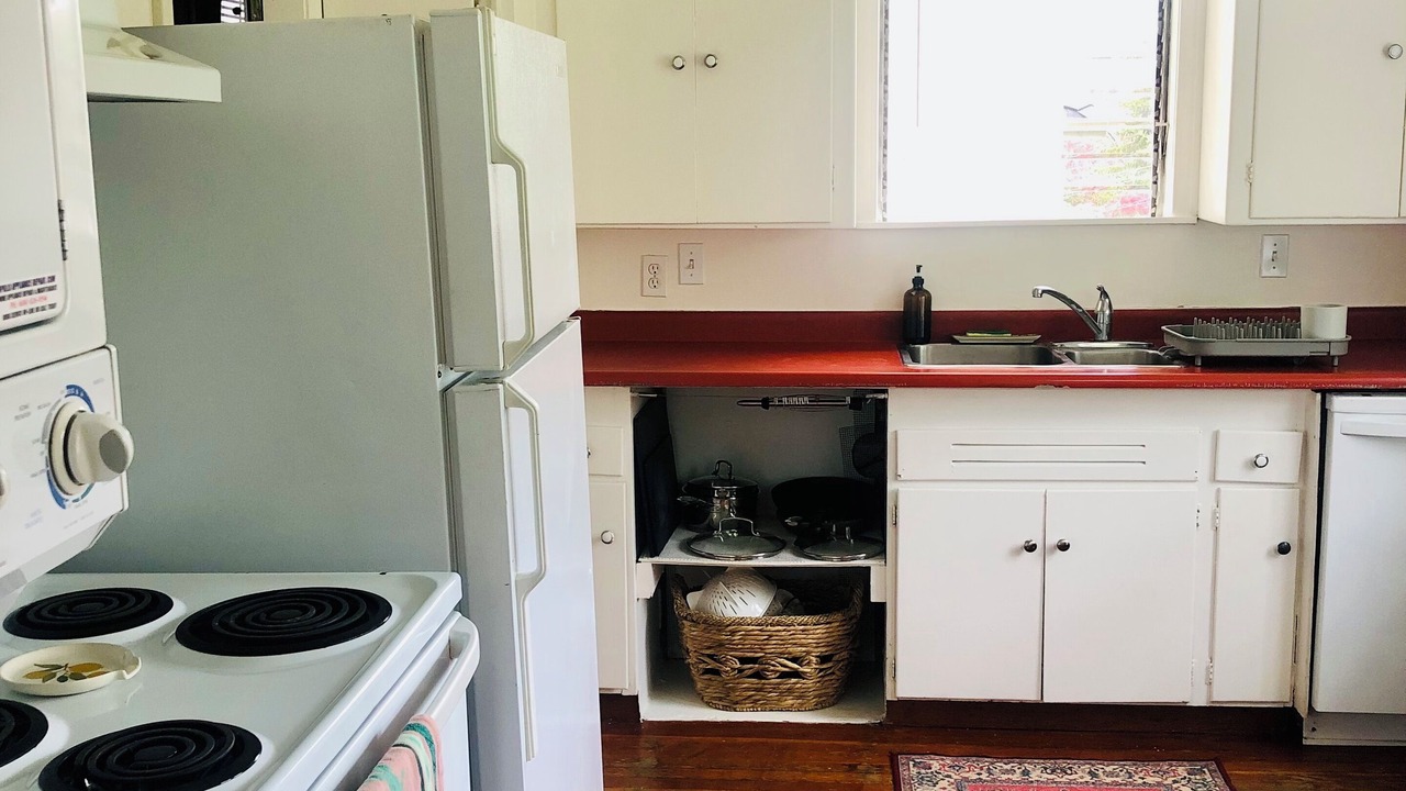 Photo of Kitchen in West Point Grey
