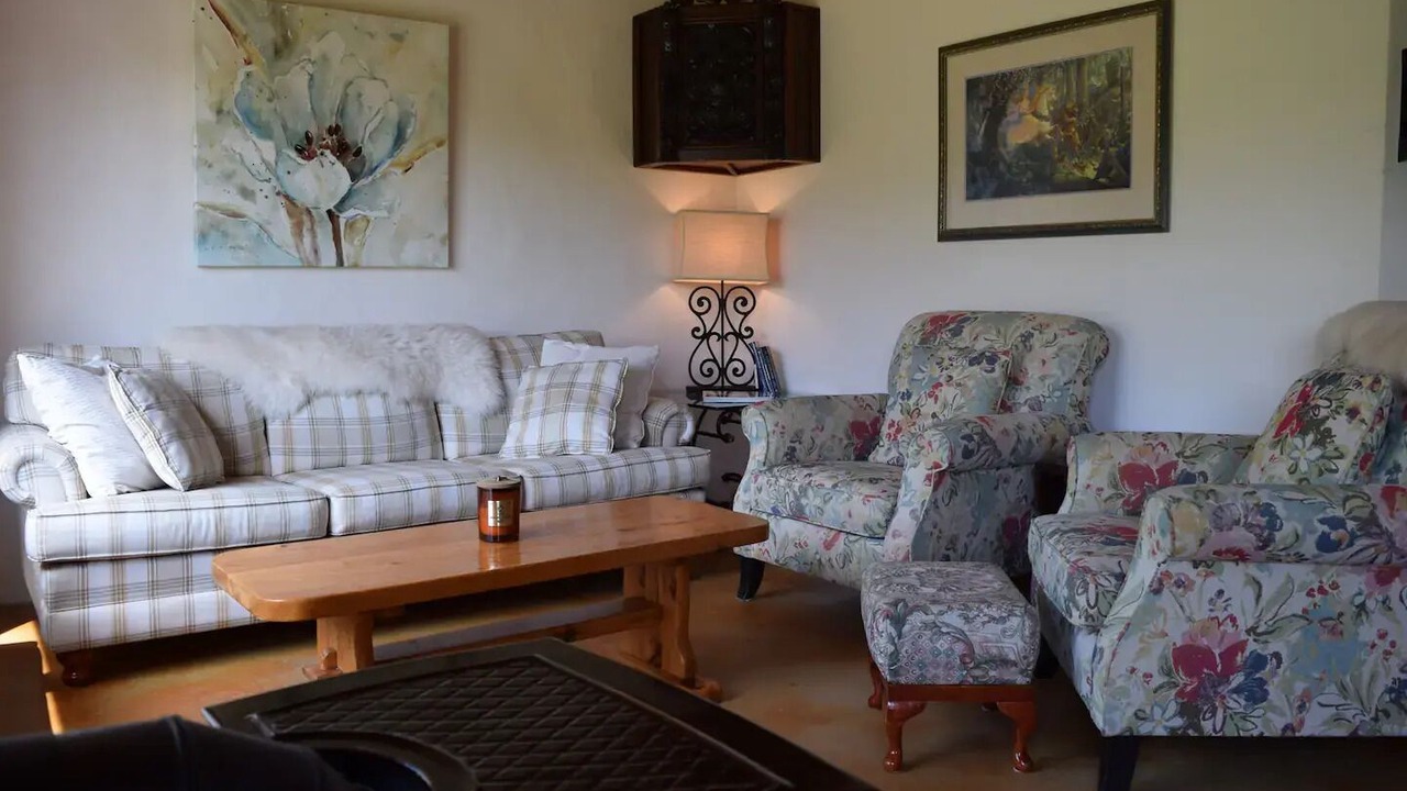 Photo of Livingroom in Oro-Medonte