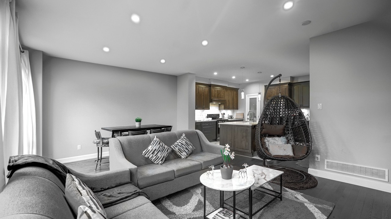 Photo of Livingroom in Carleton Place
