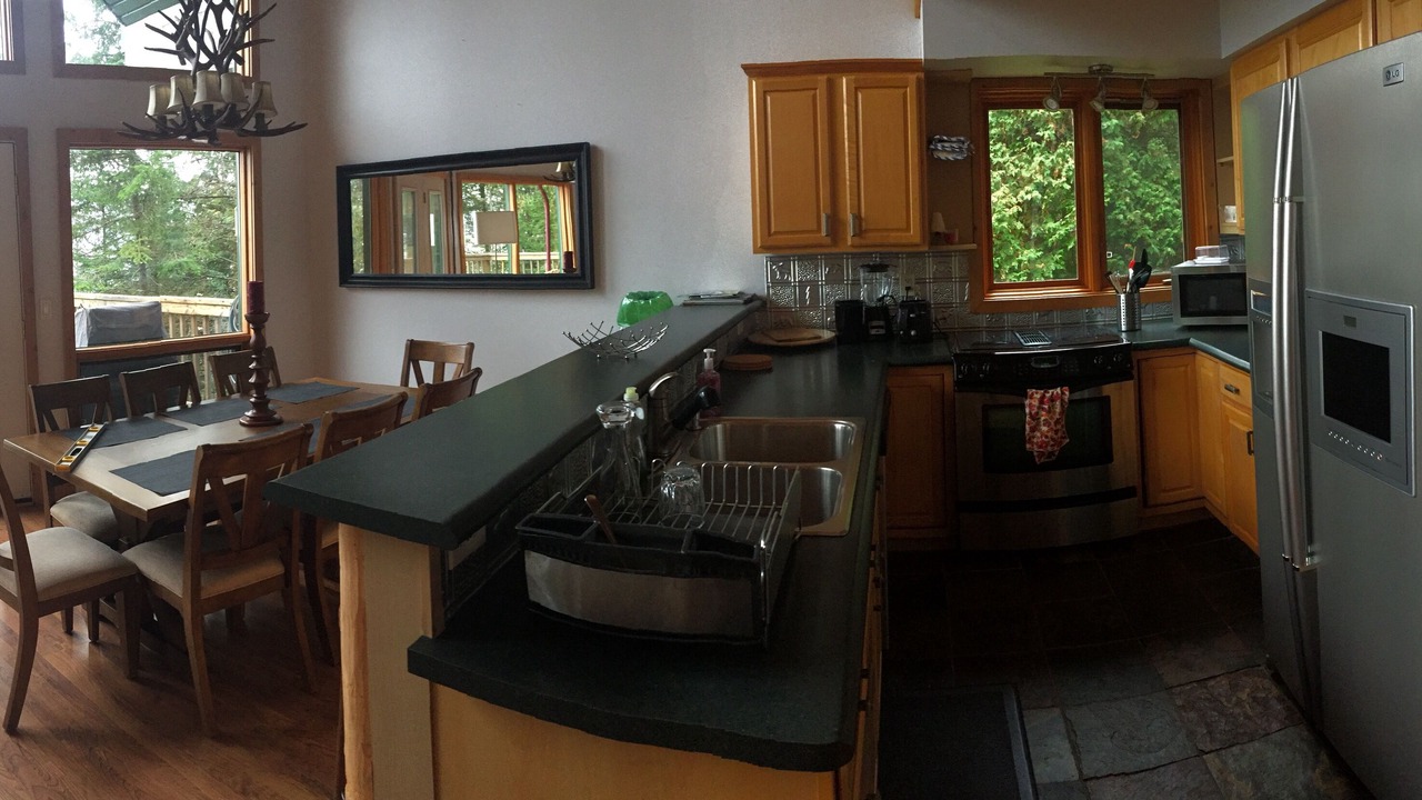 Photo of Kitchen in Northern Bruce Peninsula