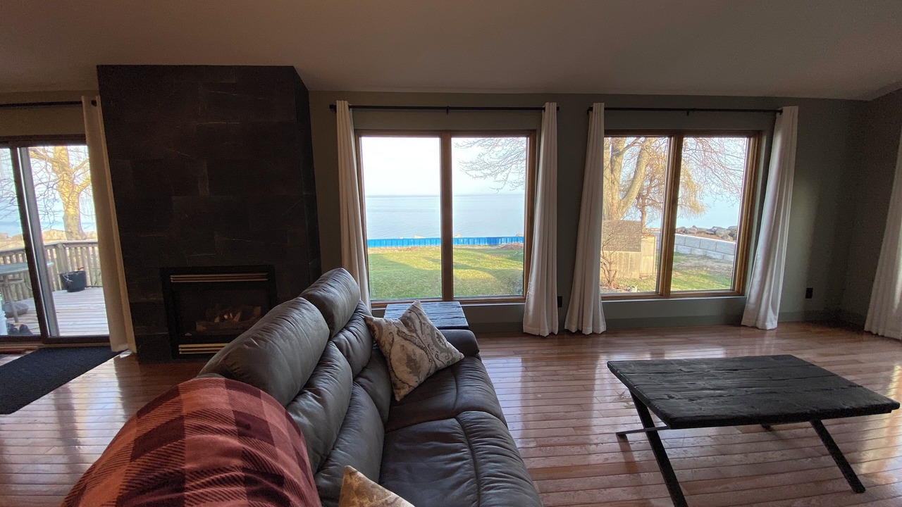 Photo of Livingroom in Leamington