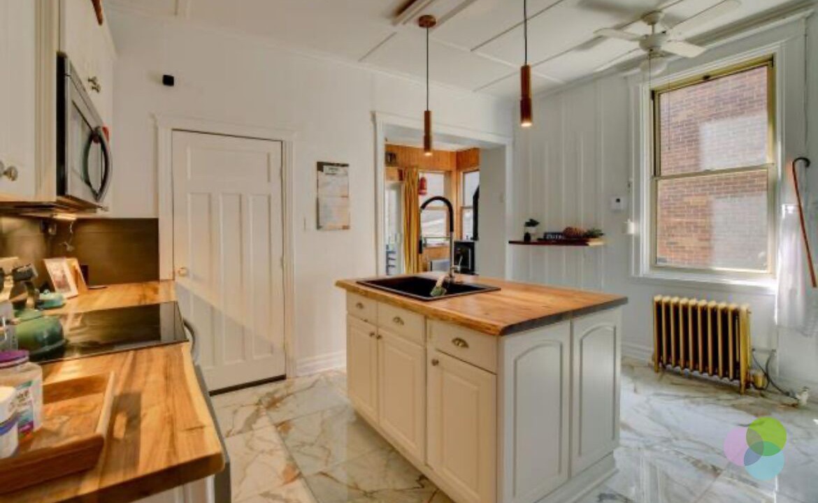 Photo of Kitchen in Montreal-Est