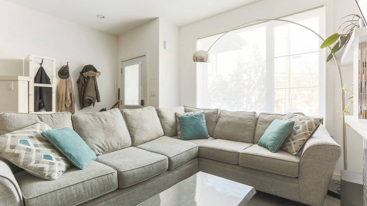 Photo of Livingroom in Old Strathcona