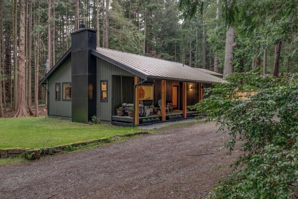 Photo of Outdoor in Juan de Fuca Electoral Area