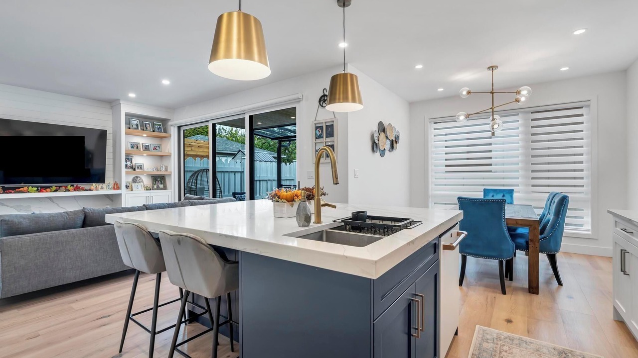 Photo of Kitchen in Saanich West