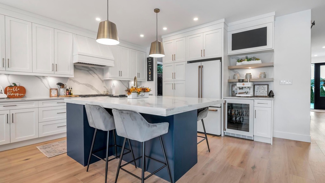 Photo of Kitchen in Saanich West