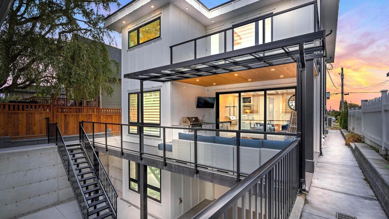 Photo of Outdoor in Saanich West