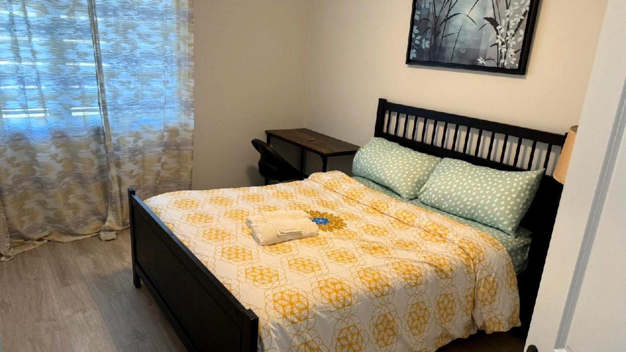 Photo of Bedroom in Ottawa Division
