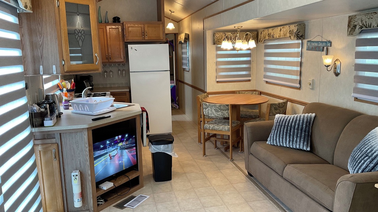 Photo of Kitchen in Lindell Beach