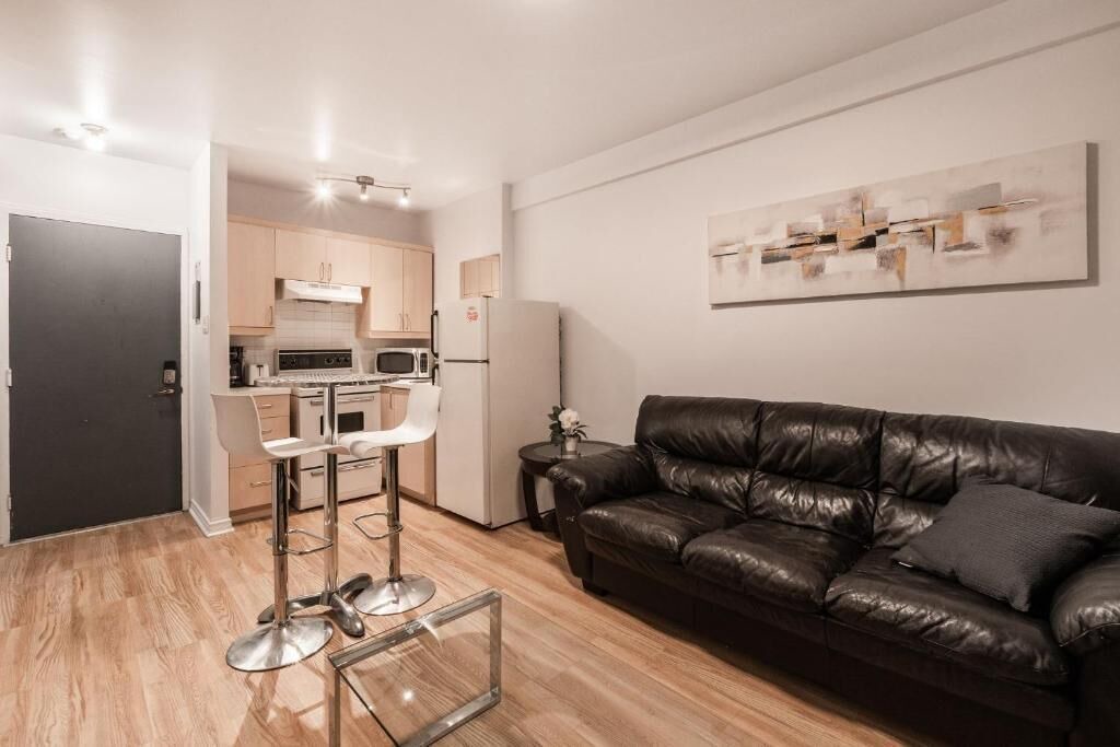 Photo of Livingroom in De Lorimier