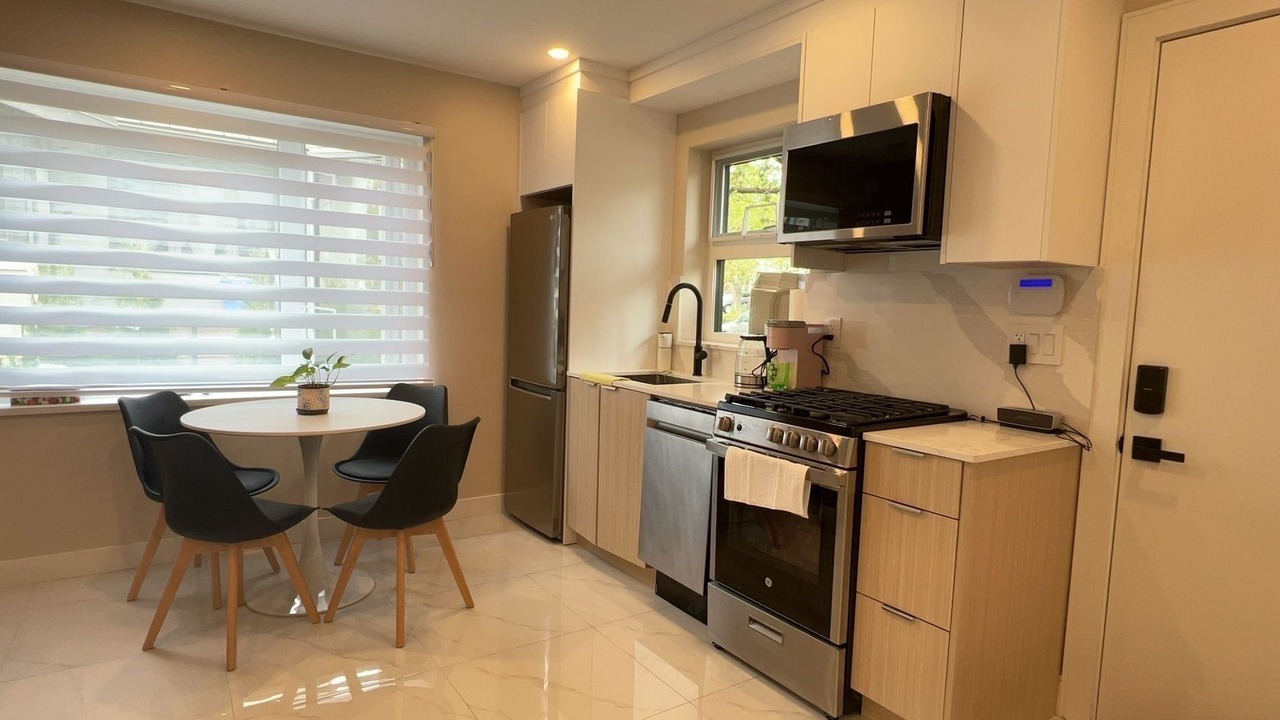Photo of Kitchen in Sunset
