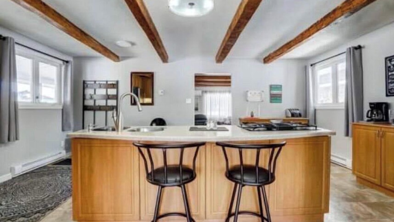 Photo of Kitchen in Val-des-Monts