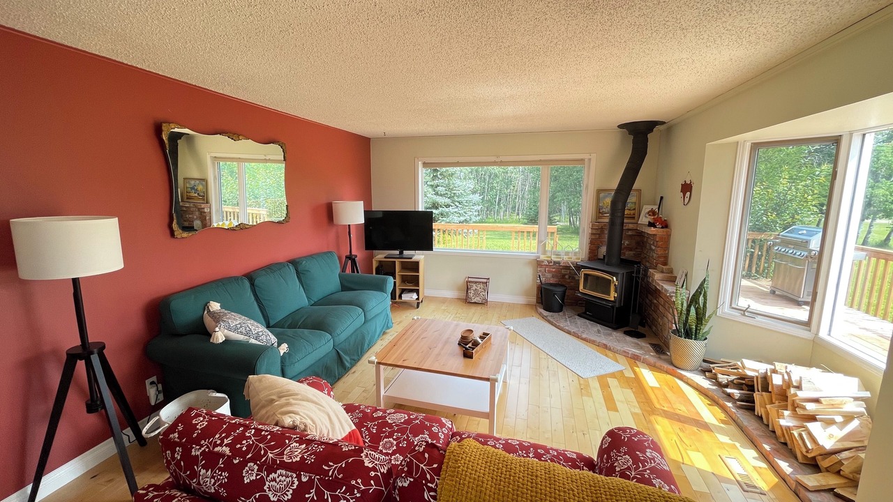 Photo of Livingroom in Alberta