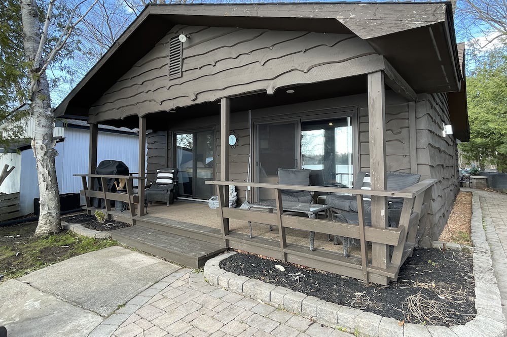 Photo of Patio Balcony in Washago