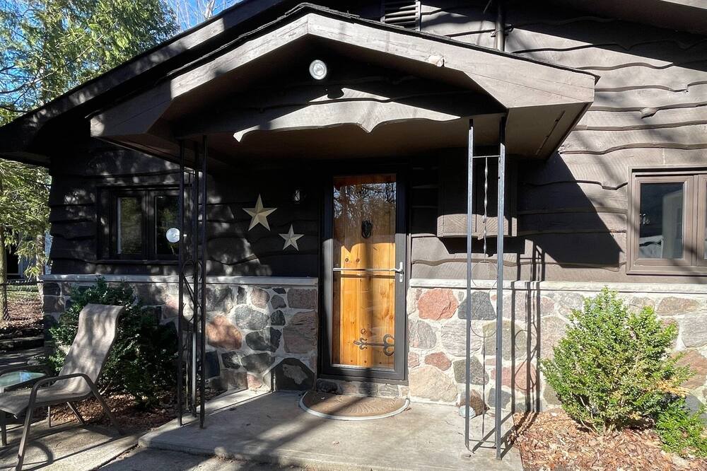 Photo of Patio Balcony in Washago