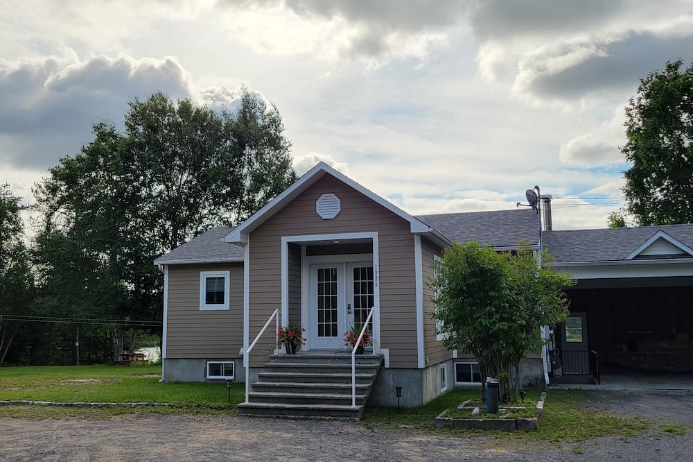 Photo of Outdoor in Saint-Ludger-de-Milot