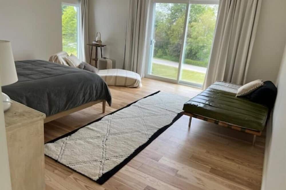 Photo of Bedroom in Southampton