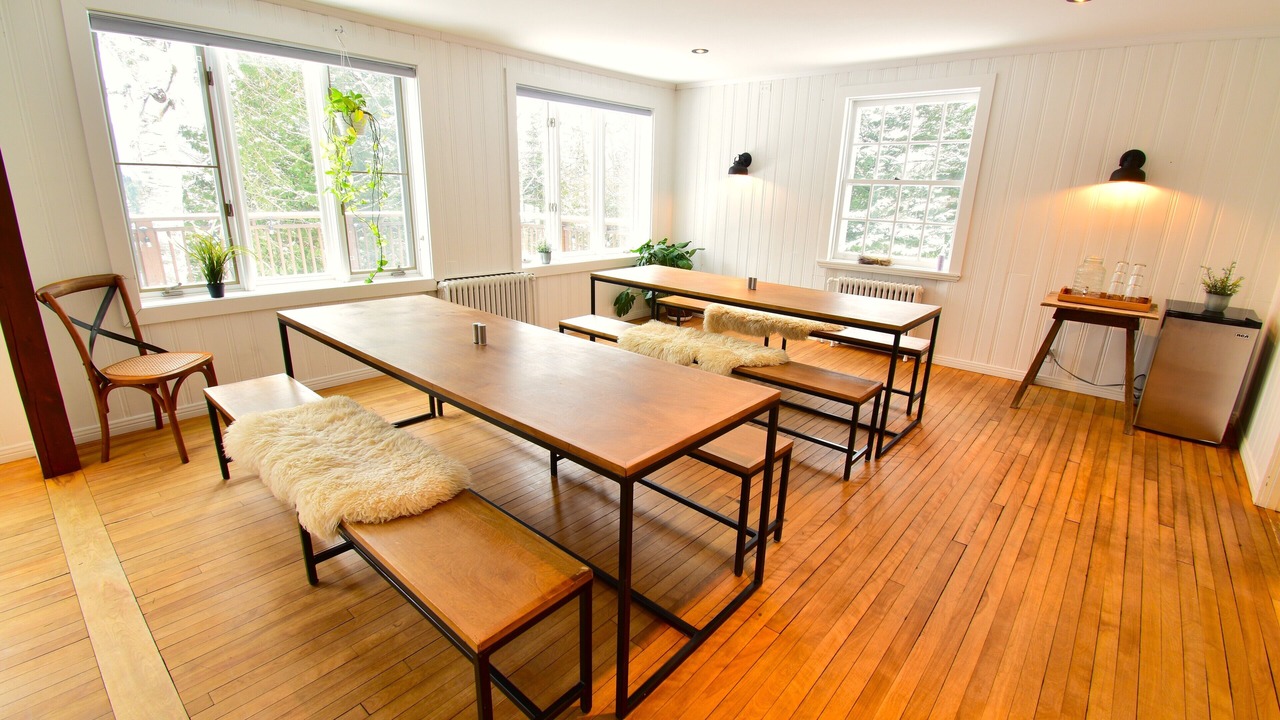 Photo of Livingroom in Val Morin