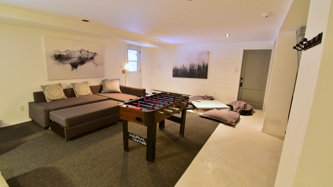 Photo of Livingroom in Val Morin