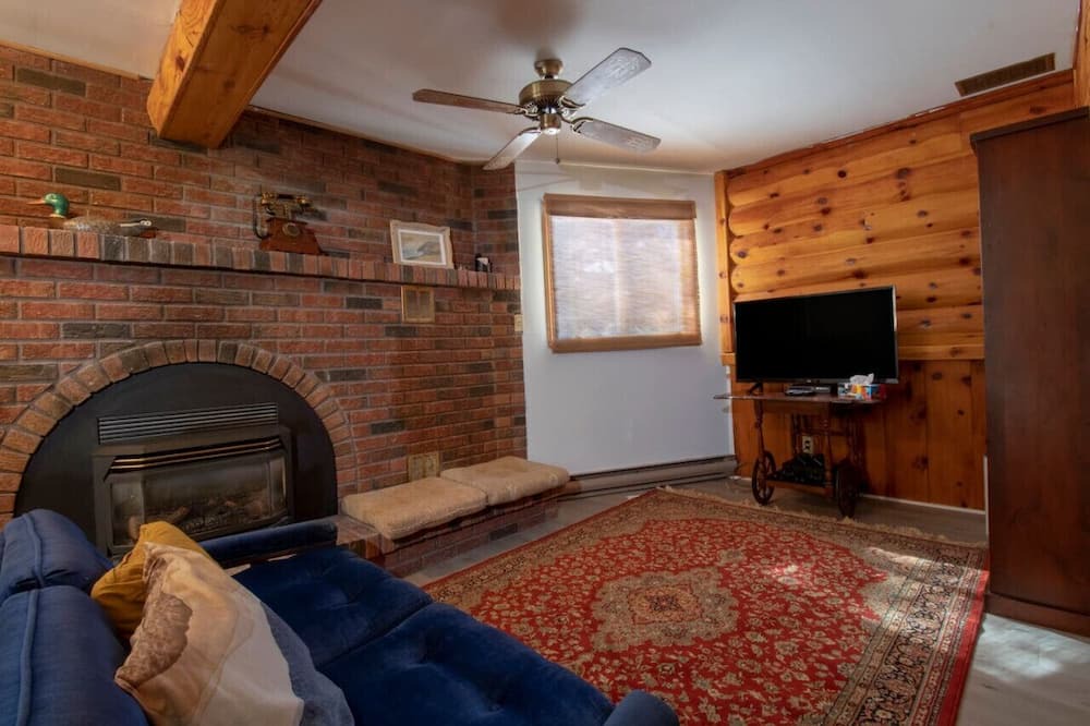 Photo of Bedroom in Tiny
