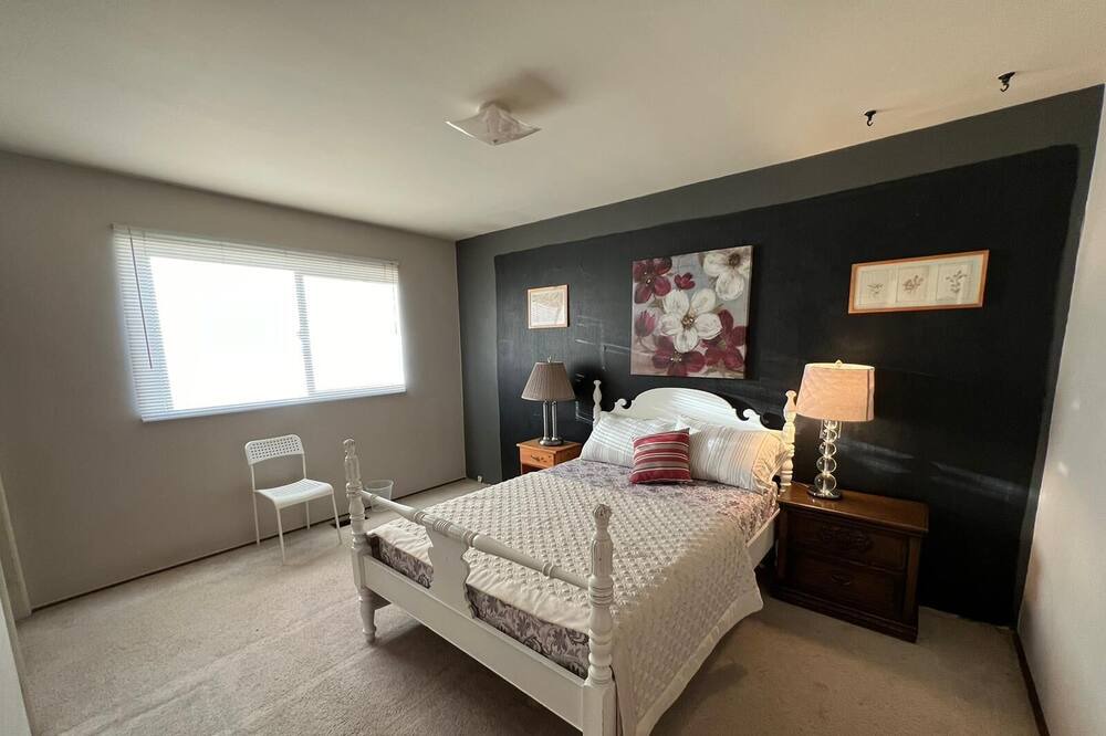 Photo of Bedroom in Delta