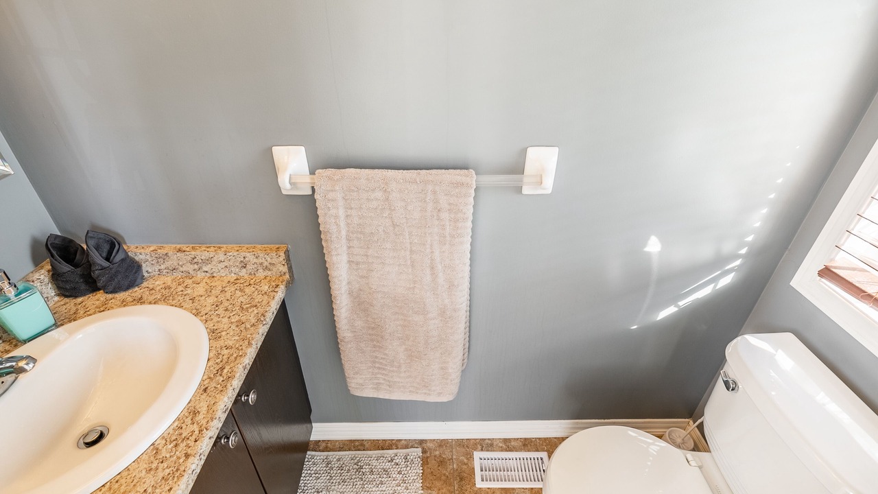 Photo of Bathroom in Stoney Creek