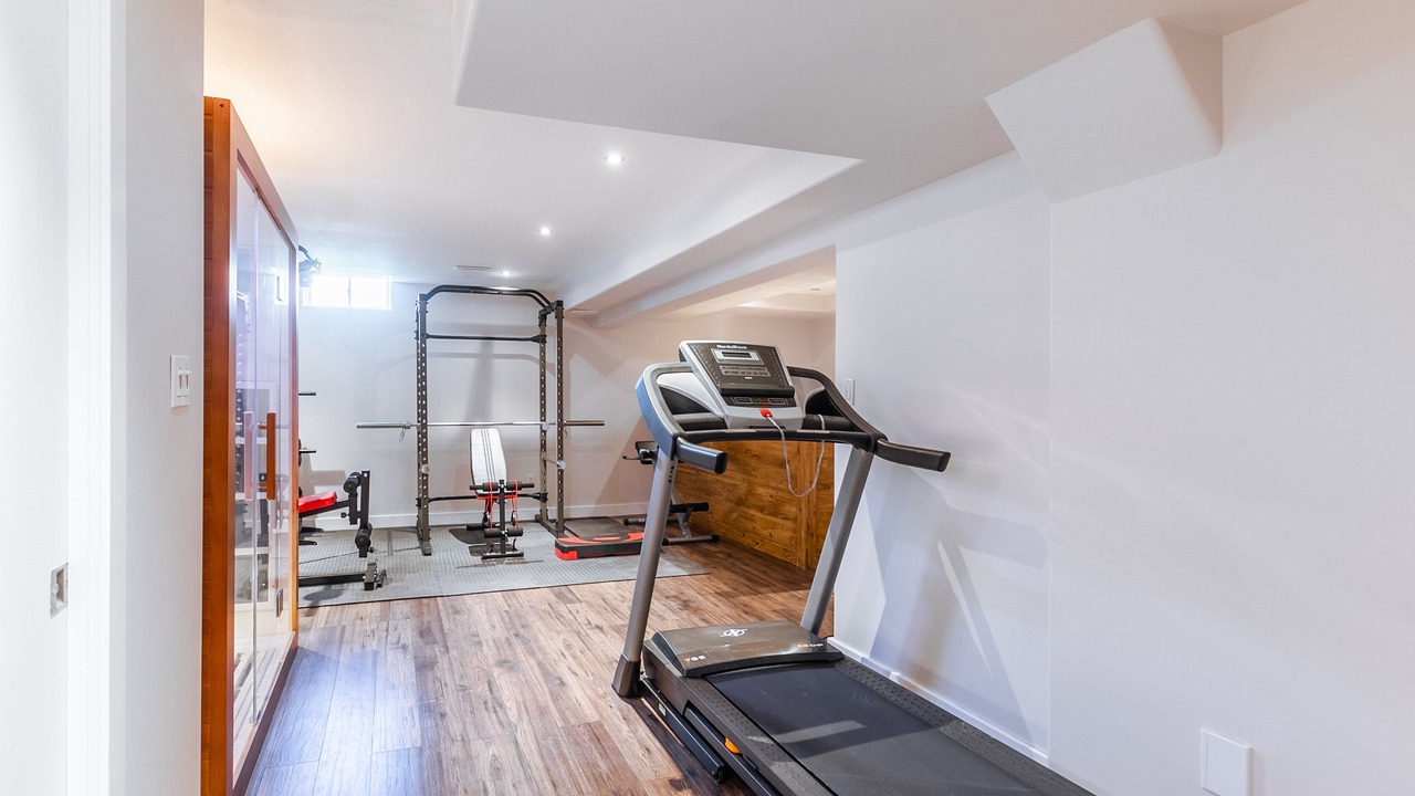 Photo of Bedroom in Stoney Creek