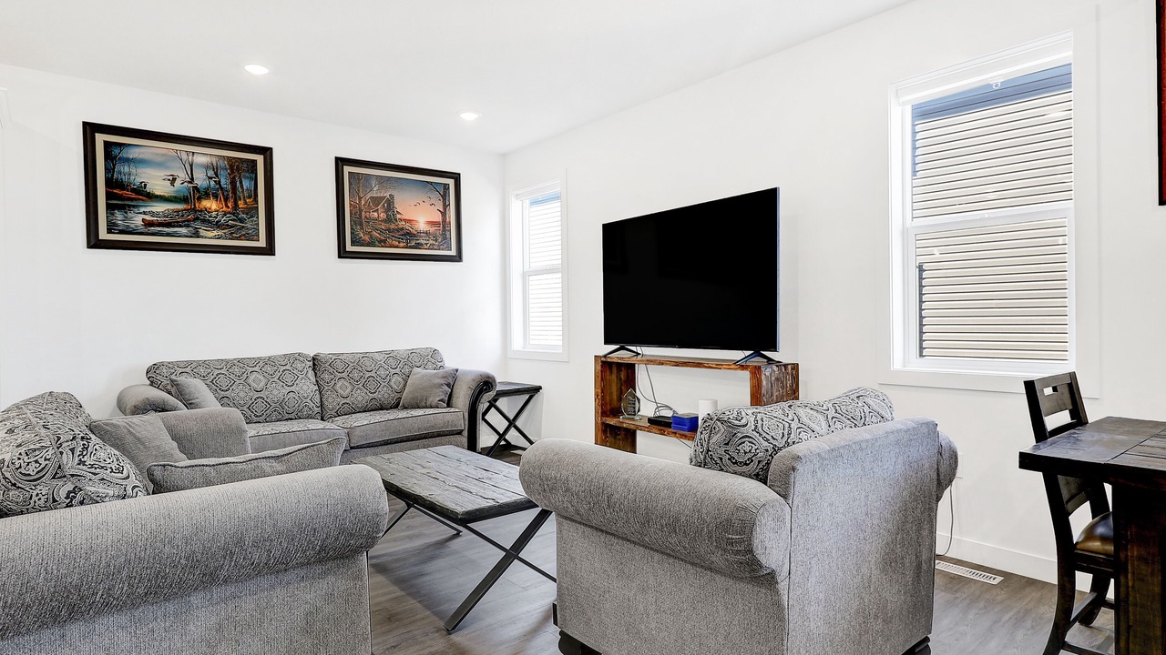 Photo of Livingroom in Clairmont