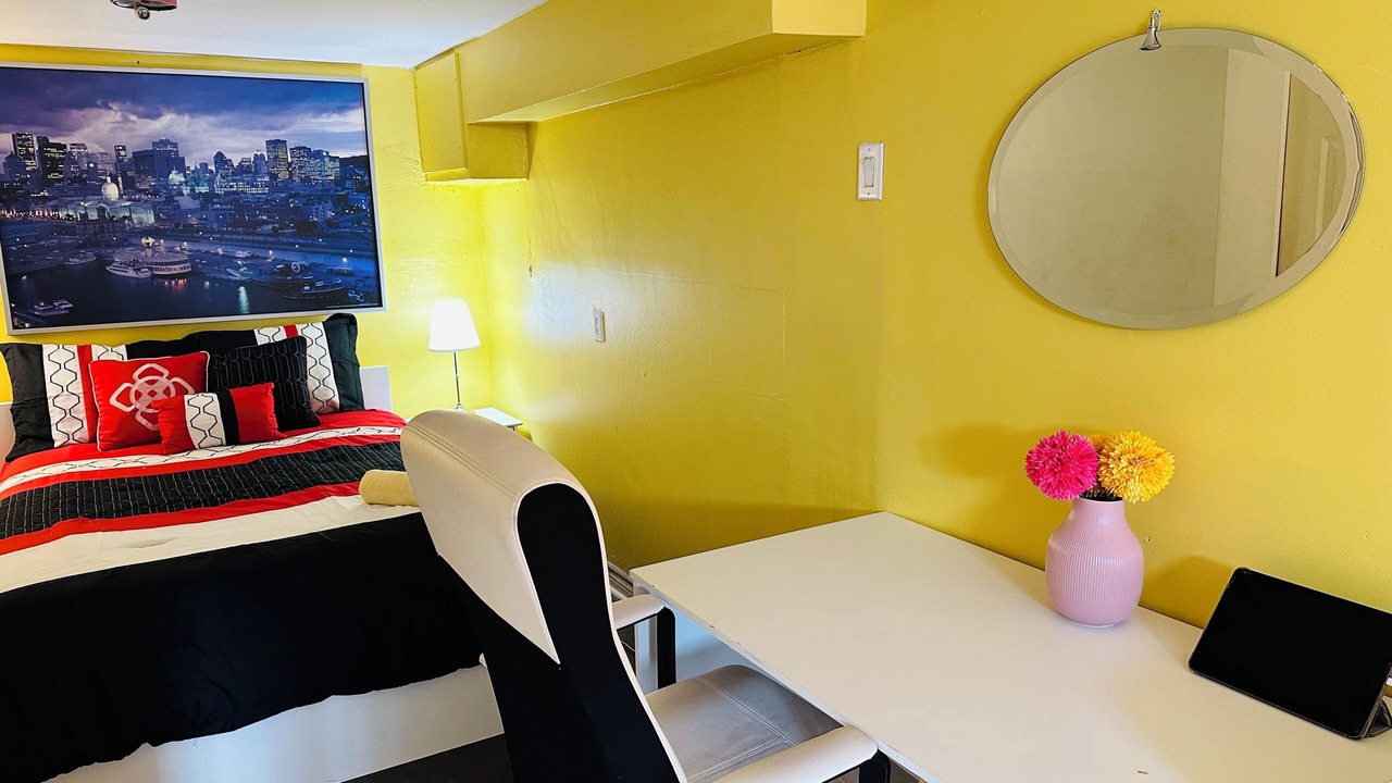 Photo of Bedroom in Ville-Emard