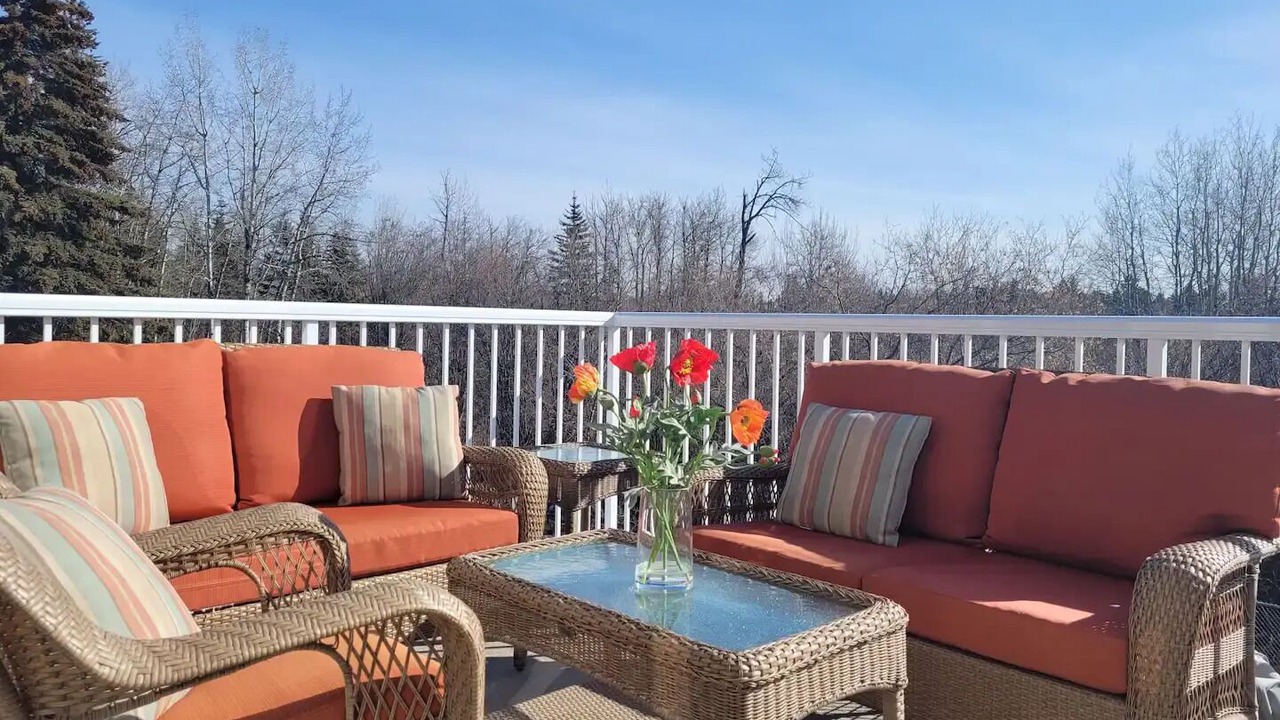 Photo of Patio Balcony in Wabamun
