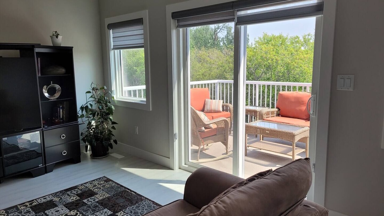 Photo of Livingroom in Wabamun