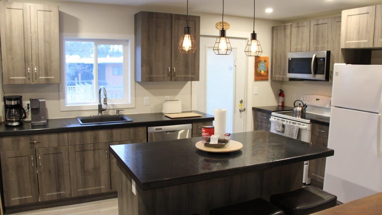 Photo of Kitchen in Okanagan-Similkameen
