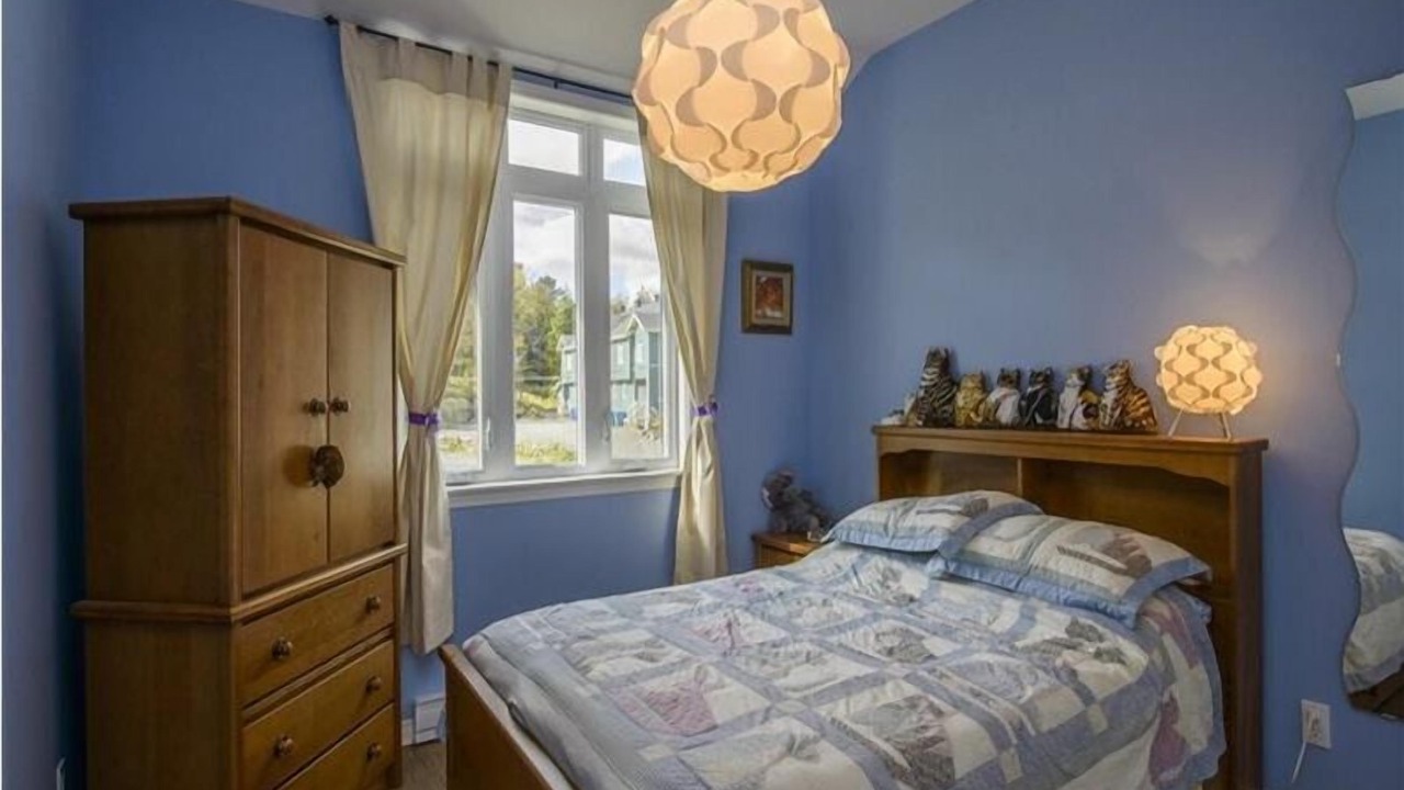 Photo of Bedroom in Owl's Head Ski Resort
