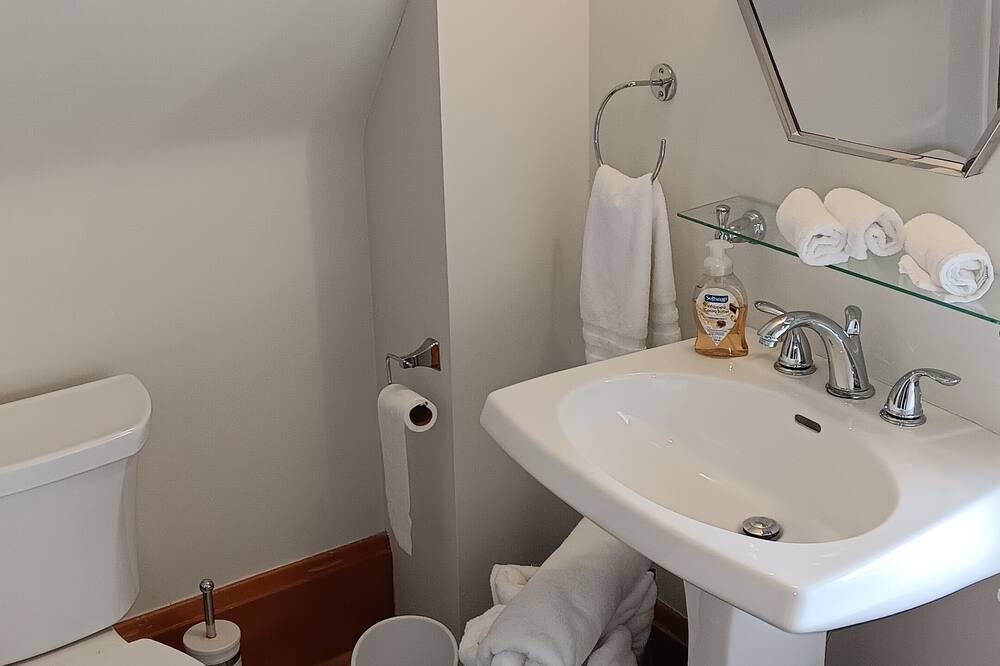 Photo of Bathroom in New London