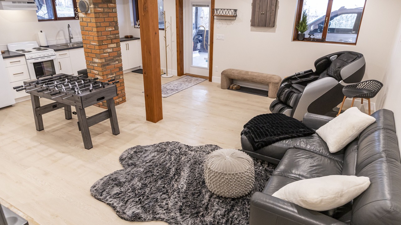 Photo of Livingroom in Vernon