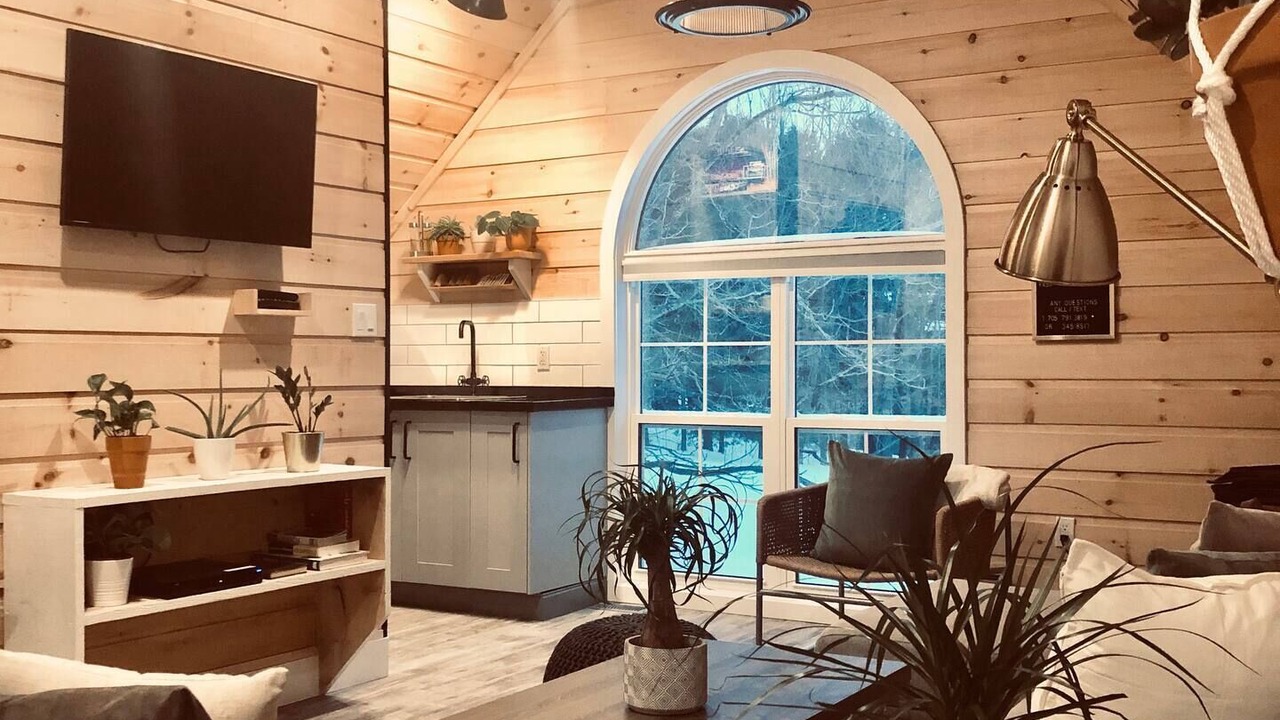Photo of Livingroom in Oro-Medonte