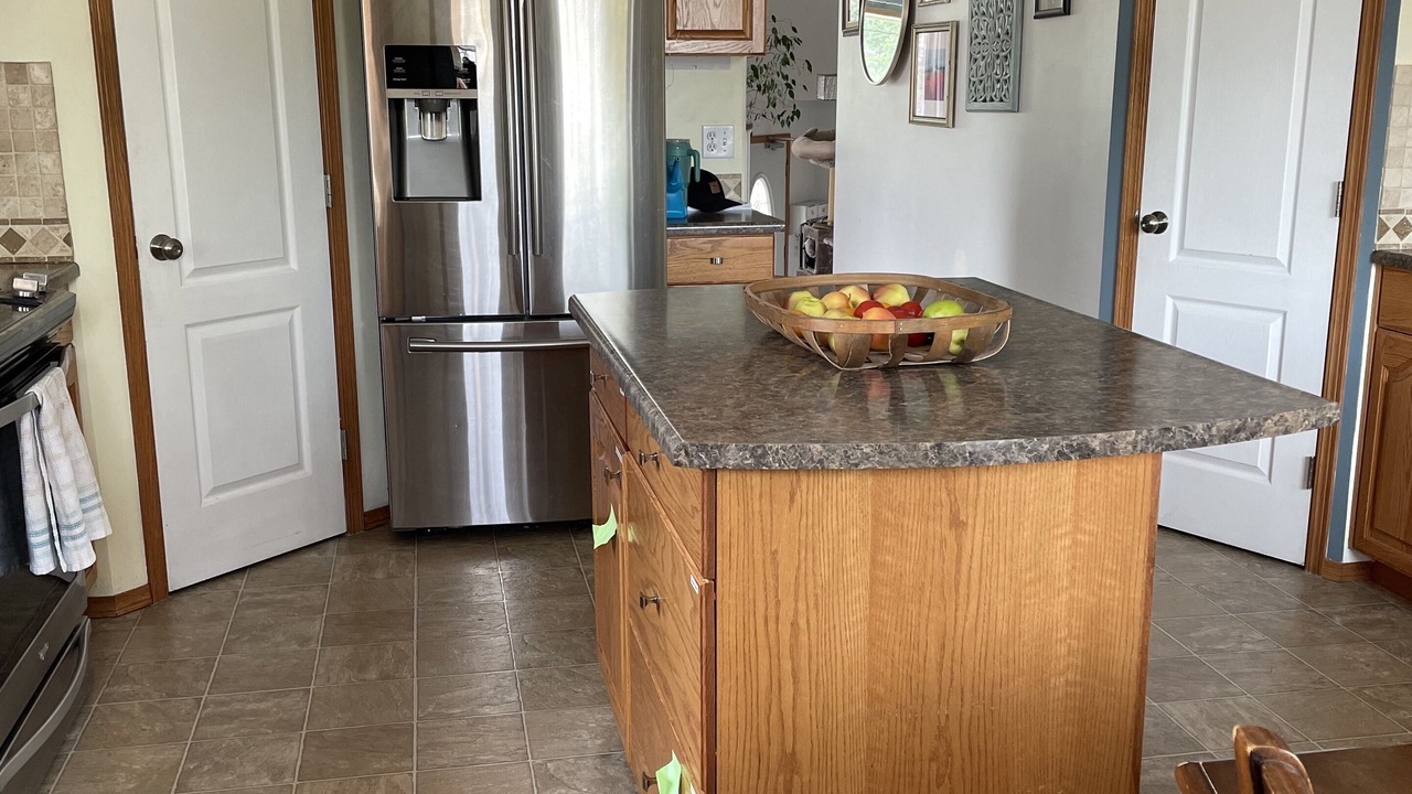 Photo of Kitchen in Lacombe