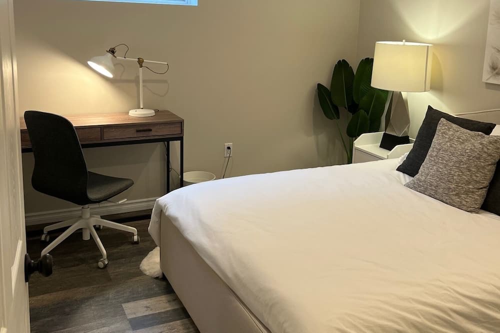Photo of Bedroom in Alliston