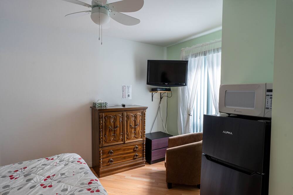 Photo of Bedroom in Mauricie