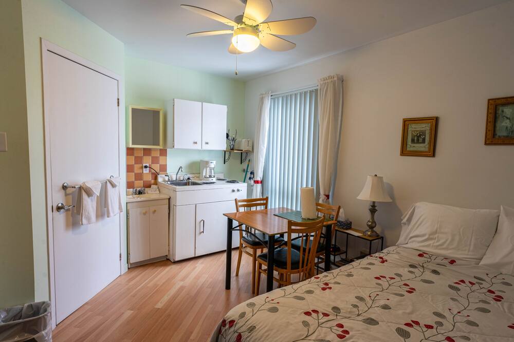 Photo of Bedroom in Mauricie