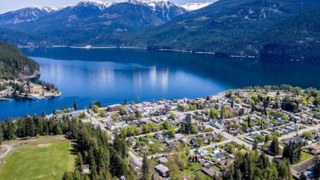 Photo of Others in Kaslo