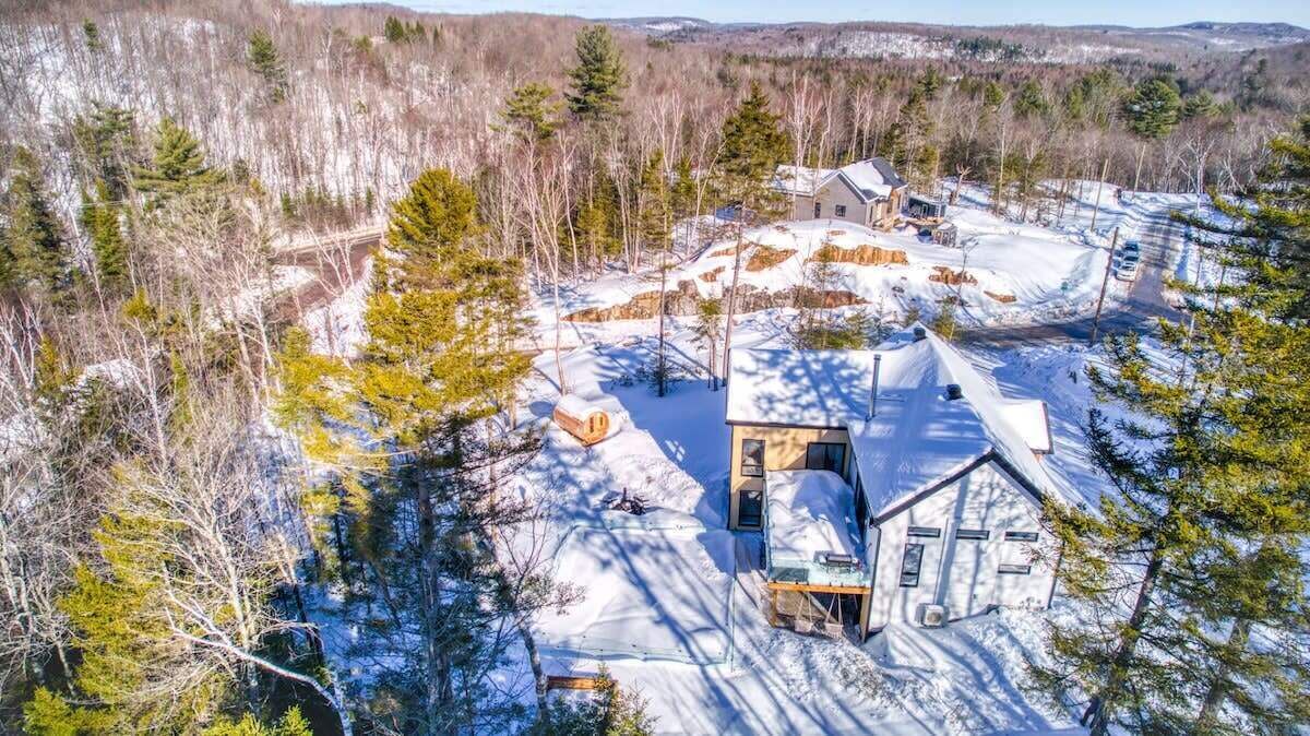 Photo of Outdoor in West End