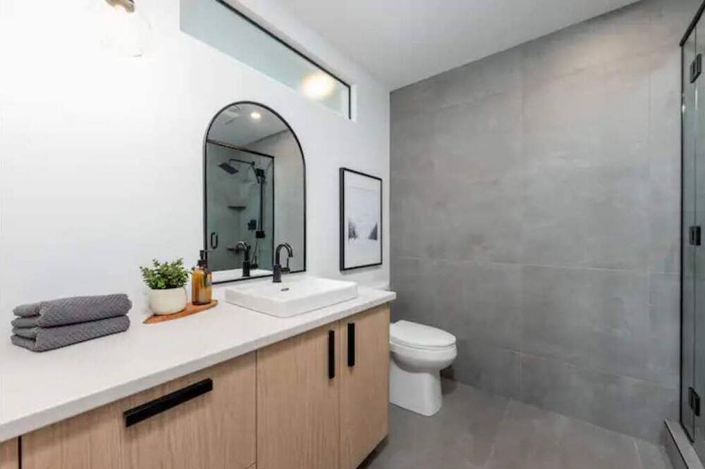 Photo of Bathroom in Waterford