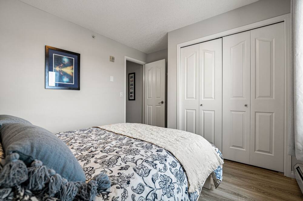 Photo of Bedroom in Okotoks