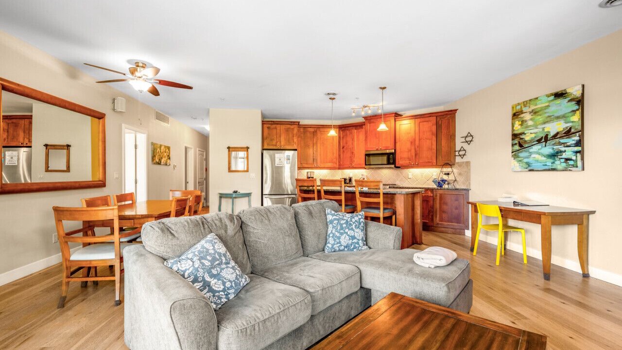 Photo of Livingroom in Westbank