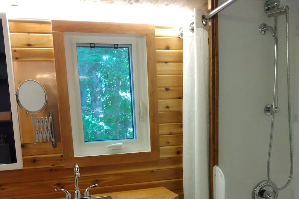 Photo of Bathroom in Tay Valley