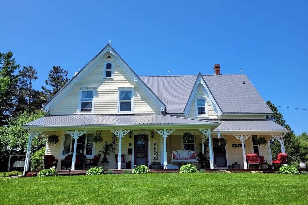 Photo of Buildings in Clinton