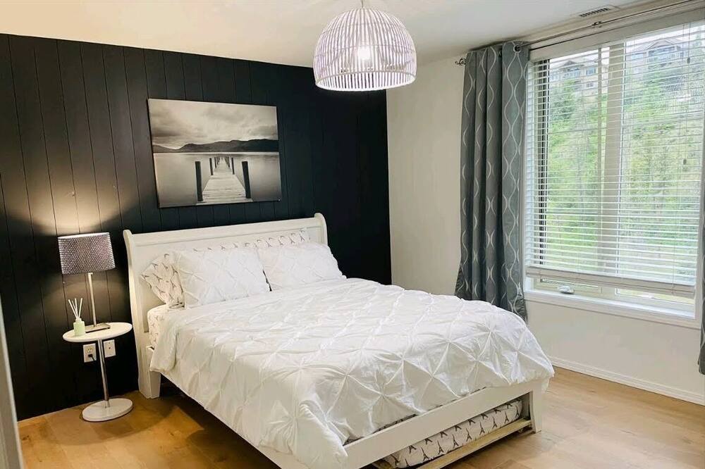 Photo of Bedroom in Quail Ridge
