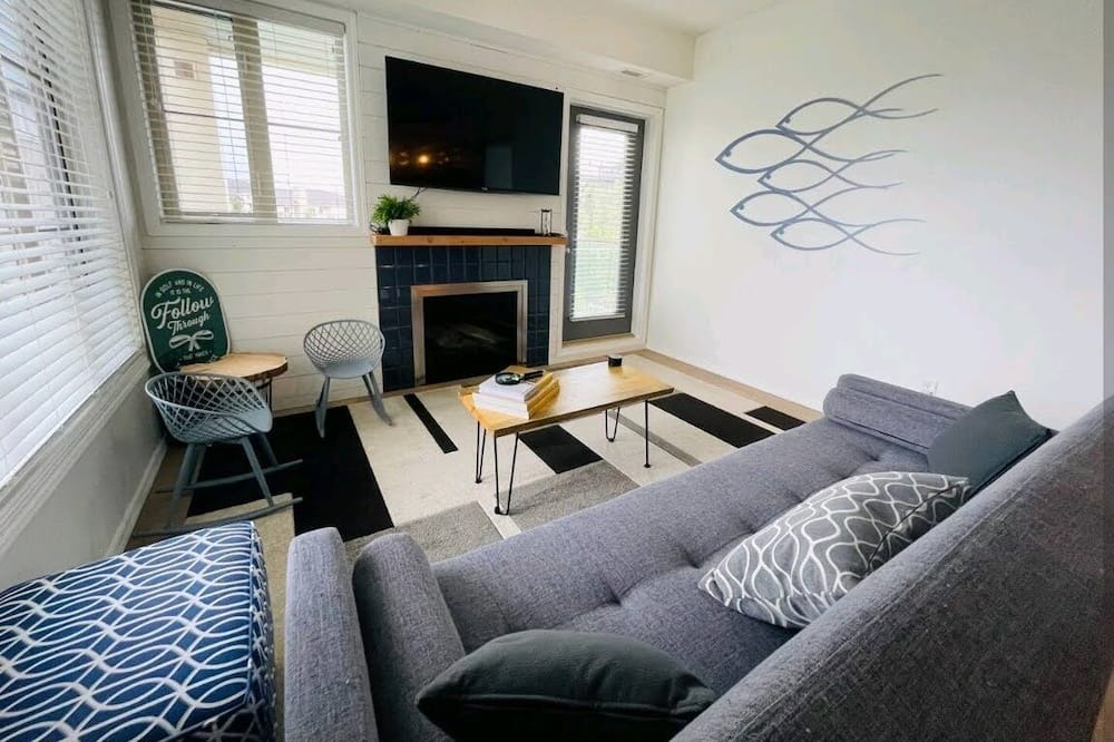 Photo of Livingroom in Quail Ridge